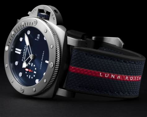 panerai submersible quarantaquattro luna rossa|panerai luna rossa.